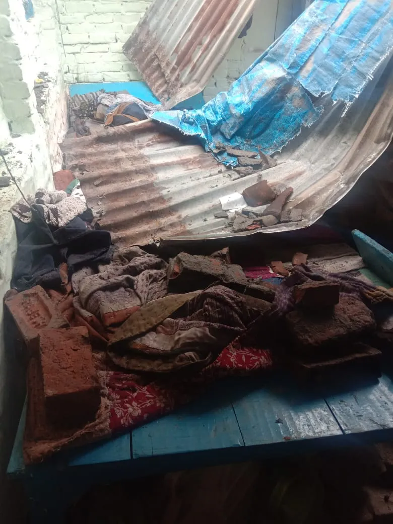 तिवारीपुर थाना क्षेत्र में आंधी और तूफान से एक की मौत एक घायल