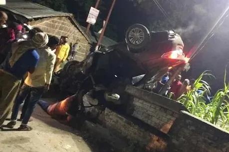 कृषि अधिकारी ने छापेमारी कर संदिग्ध खादों का लिया नमूना खाद व्यापारियों में मची हड़कंप &nbsp;