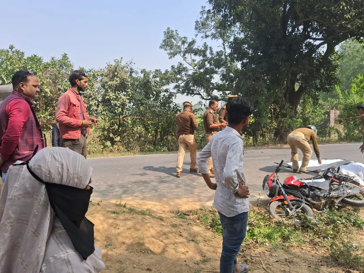 पिकप औऱ बाइक से आमने सामने से हुवा टककर बाइक सवार की मौके पर हुवा मौत