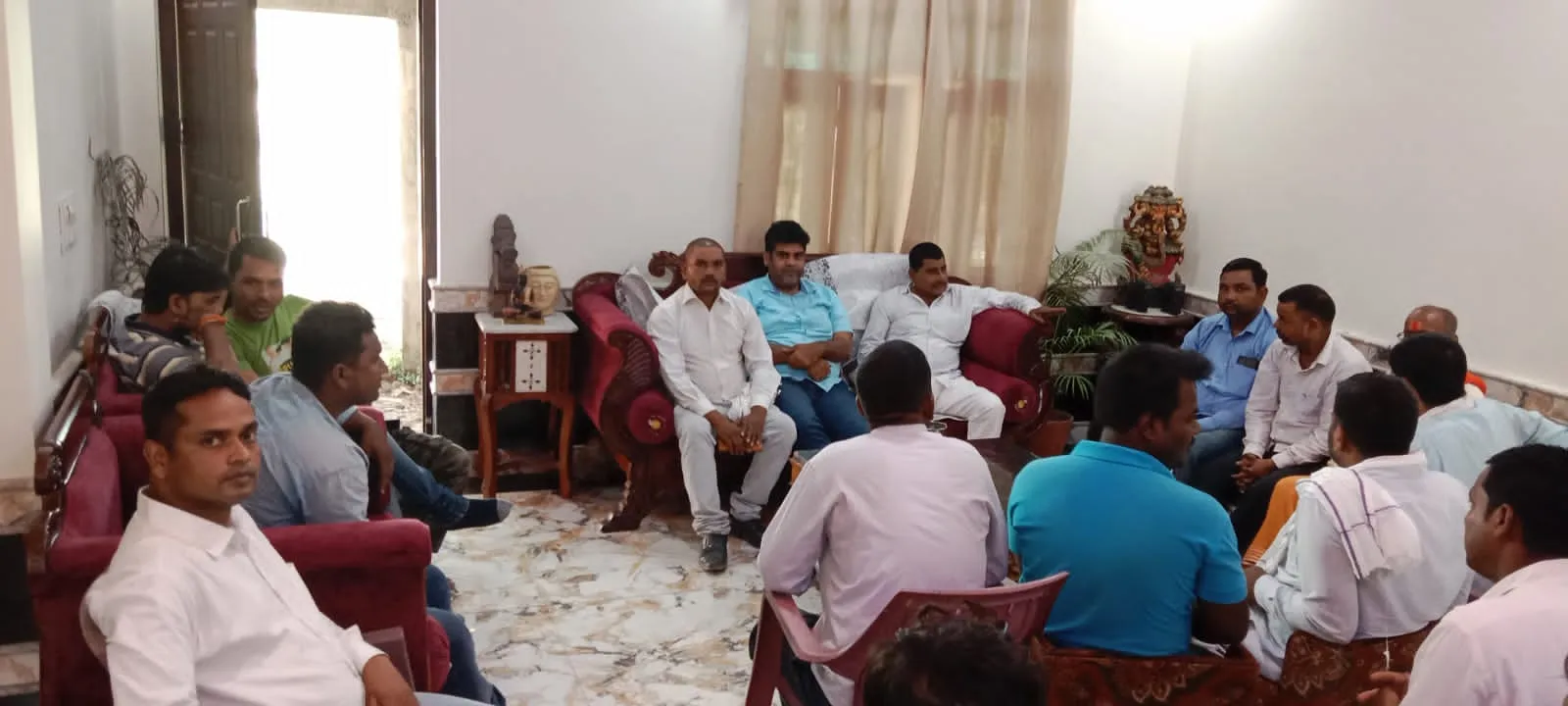 Bihar : विकासशील स्वराज पार्टी का पार्टी संगठन विस्तार को लेकर औसानी में अहम बैठक 