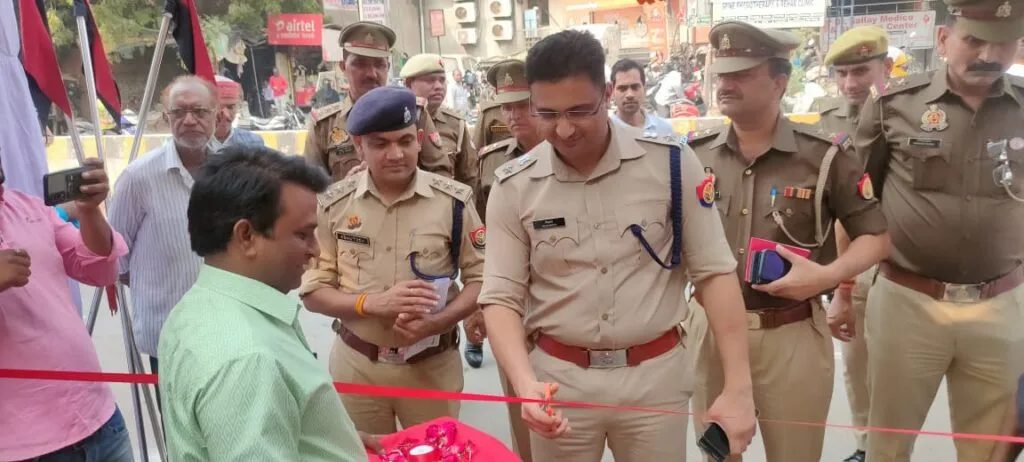 यातायात माह का हुआ शुभांरभ-ब्लैक फ़िल्म, हूटर लगाने पर होगी कार्यवाही