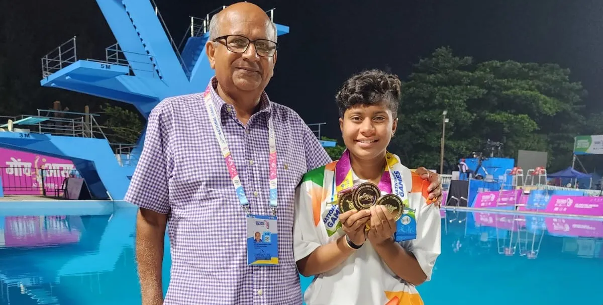 मध्य प्रदेश की पलक शर्मा ने लगाई डबल स्वर्णिम डुबकी, अपने से बड़ी उम्र की डाइवर्स को पीछे छोड़ रचा इतिहास 