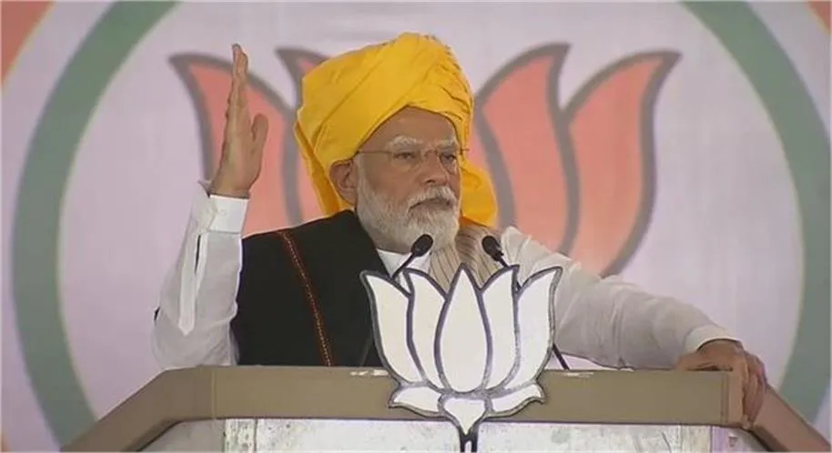महाराष्ट्र में कांग्रेस पर गरजे पीएम मोदी, AI की मदद से बेचे जा रहे है फ़र्ज़ी वीडियो 