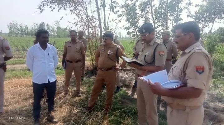 बहेड़ी क्षेत्र में मिले  प्रेमी-प्रेमिका के शव मची अफरातफरी