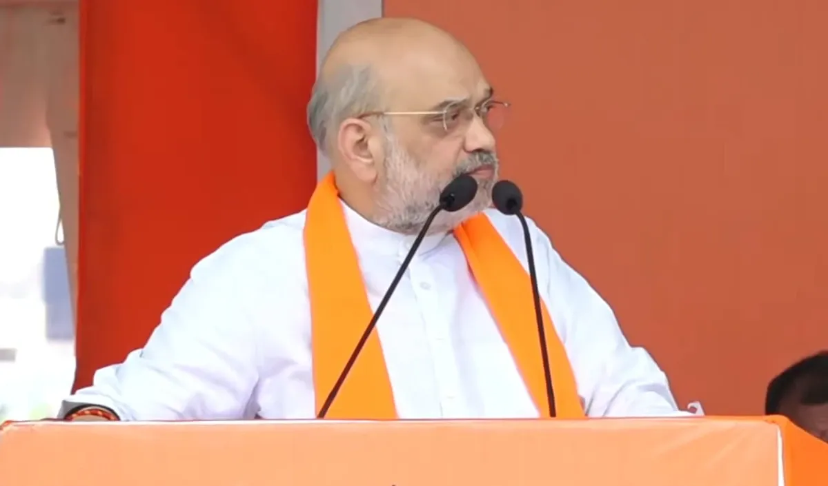 'वोट फॉर जिहाद' और 'वोट फॉर विकास' के बीच की लड़ाई है ये चुनाव: Amit Shah 