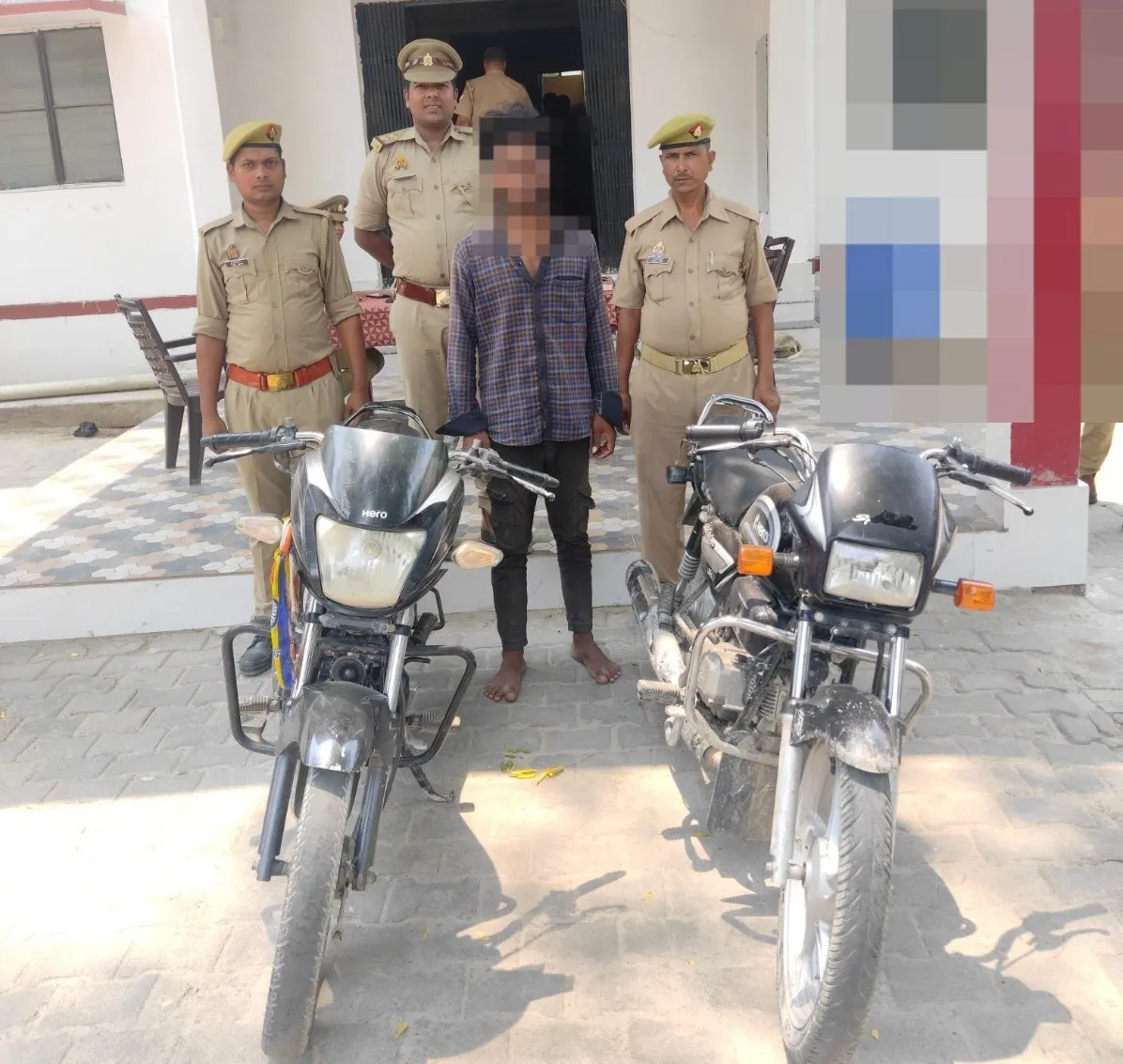 कुशीनगर : पडरौना पुलिस ने शातिर बाइक चोर के साथ दो बाइक किया बरामद 