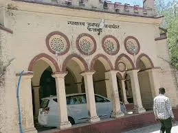 गैंगस्टर के आरोपी को 2 साल की सजा के साथ 5000 का लगा जुर्माना