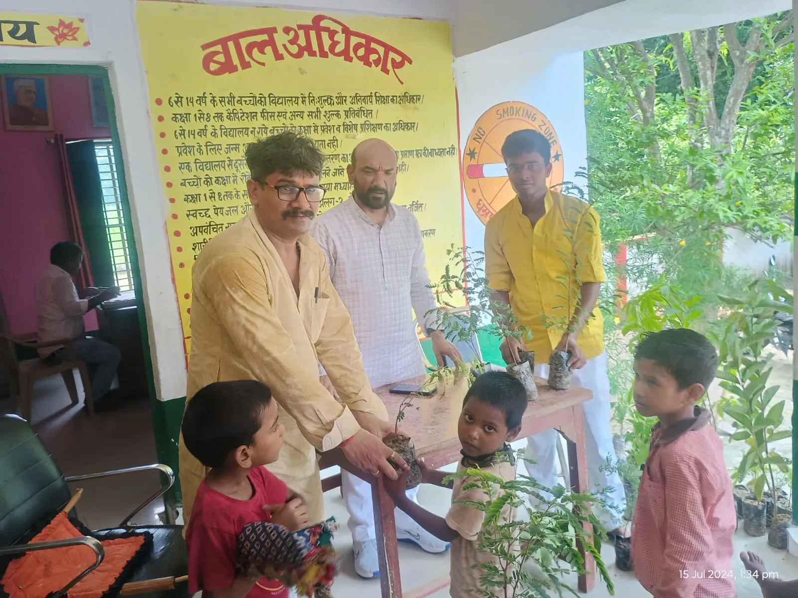 छात्र राजनीति से निकल कर लोगों के बीच जुड़ने का प्रयास कर रहे हैं :- चन्द्र शेखर वर्मा