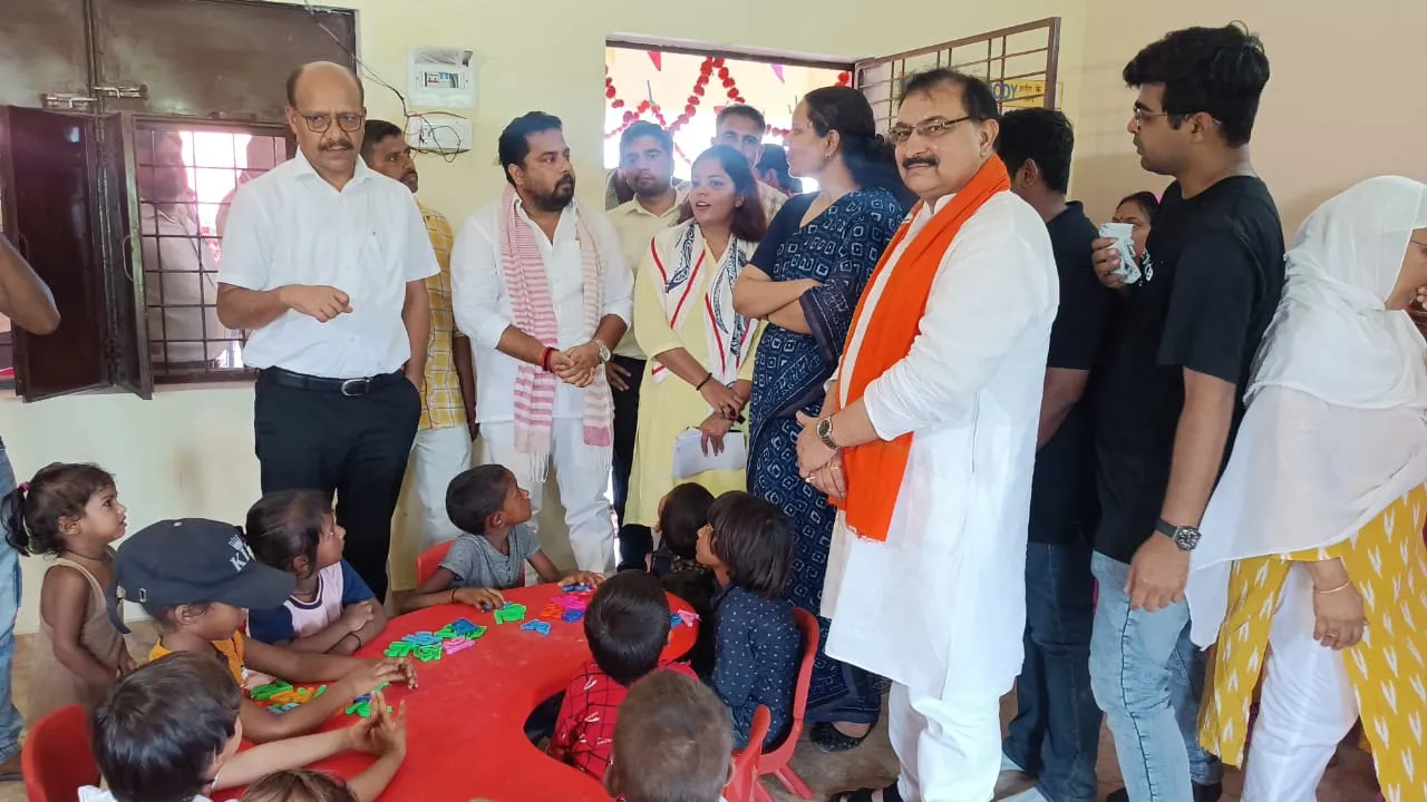 कुशीनगर : विकसित किया गया मॉडल आंगनबाड़ी केंद्र