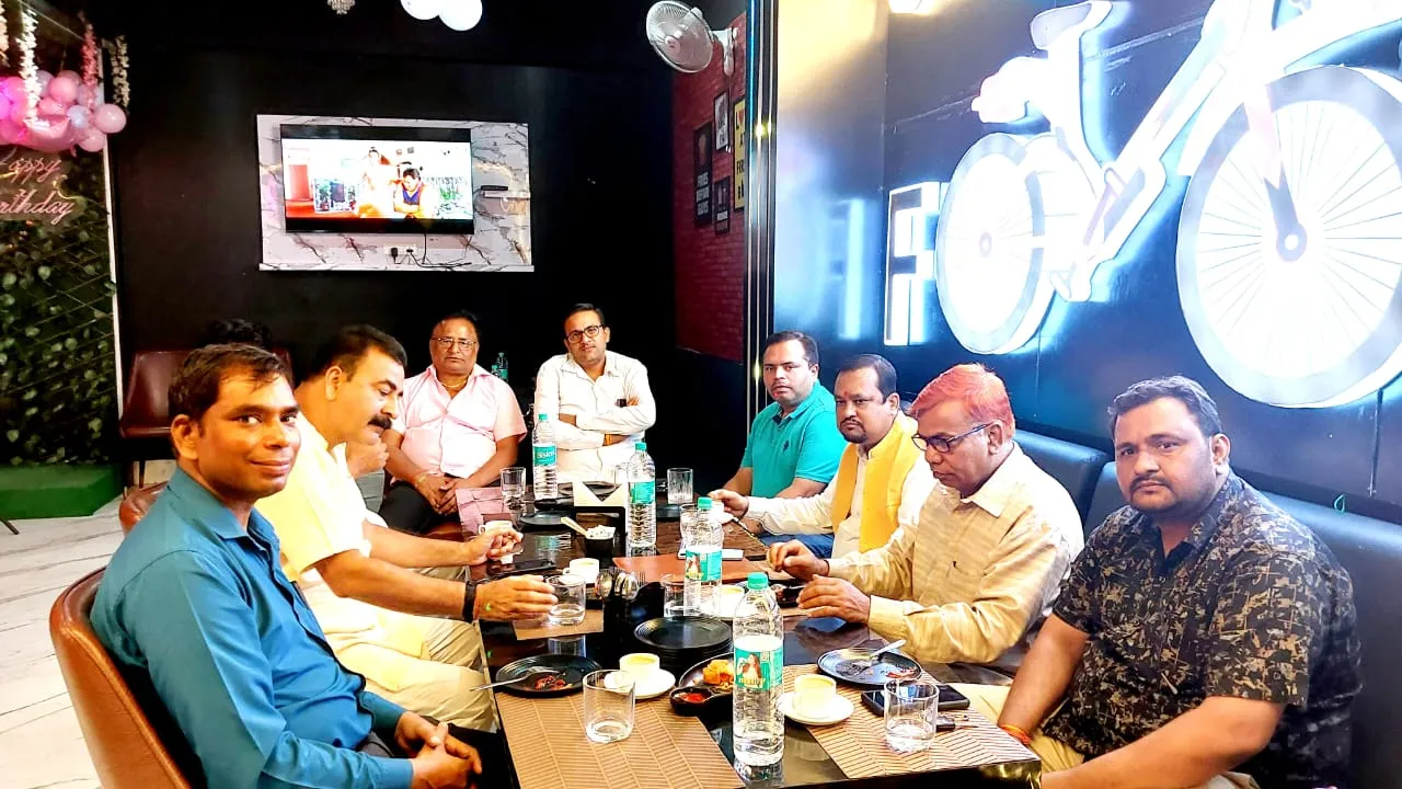 दीपावली पर रेहड़ी-पटरी वालों को परेशान न करे पुलिस 