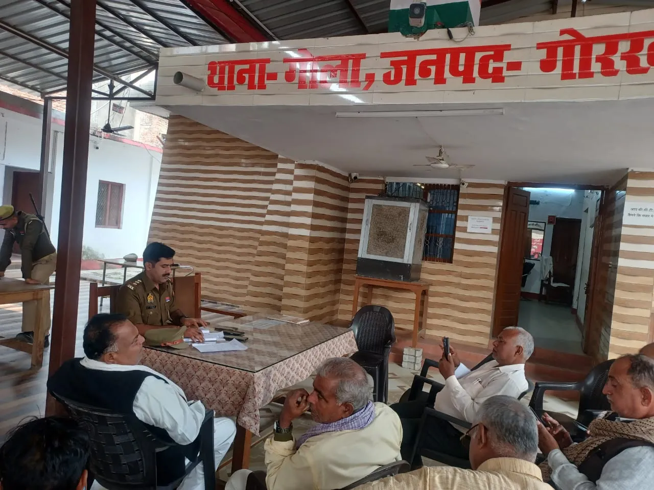 गोरखपुर :आठ माह बाद शुरू हुआ खनन, समाधान दिवस पर उठा मामला