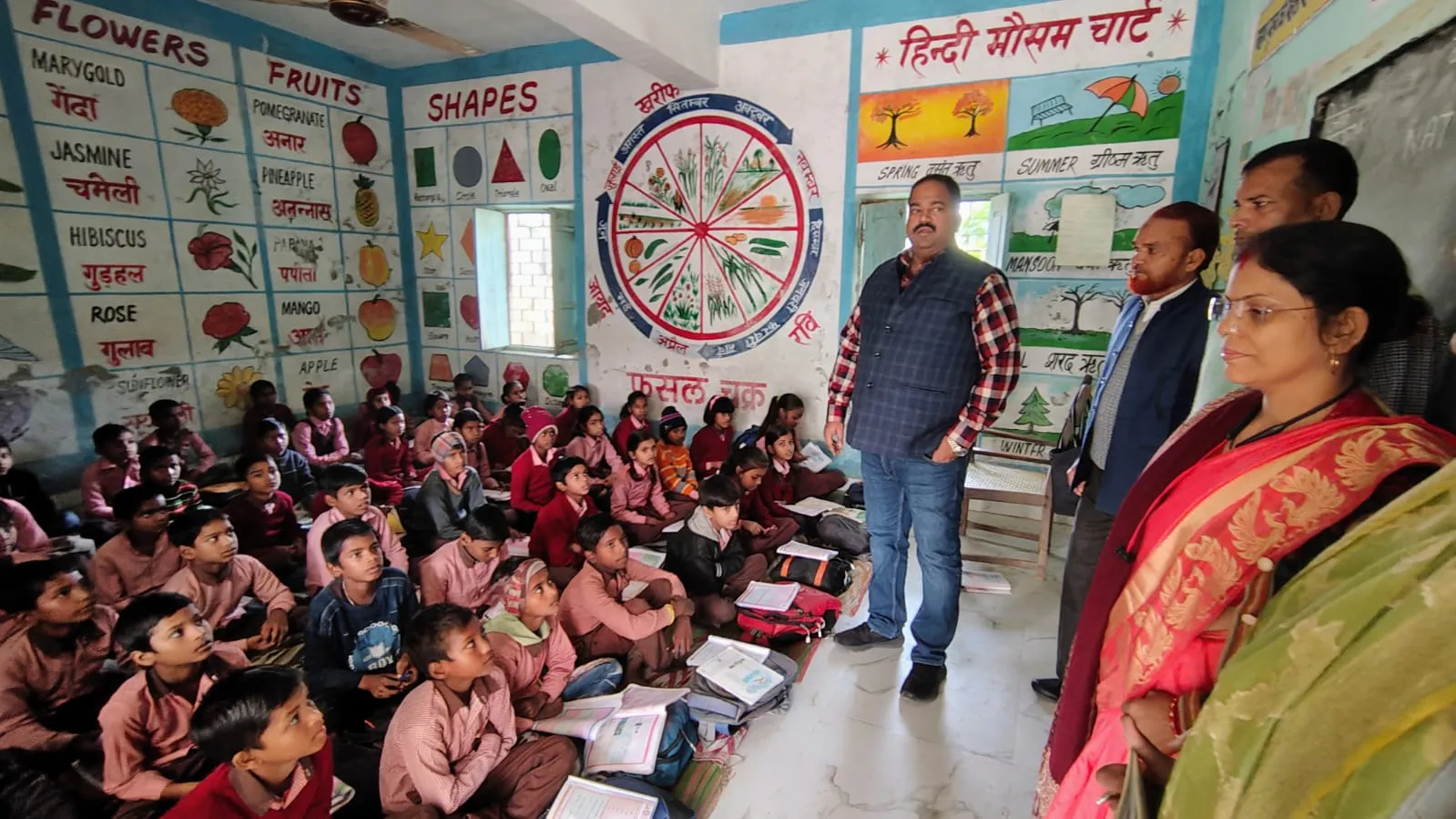 सिद्धार्थनगर में कक्षा 1 से तीन तक के बच्चों ने दी निपुण असेसमेंट टेस्ट परीक्षा