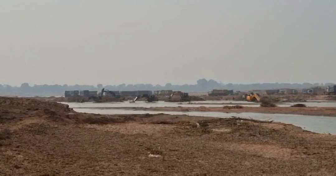 मरौली खण्ड पांचः अवैध खनन ने तोड़े सोरे रिकार्ड