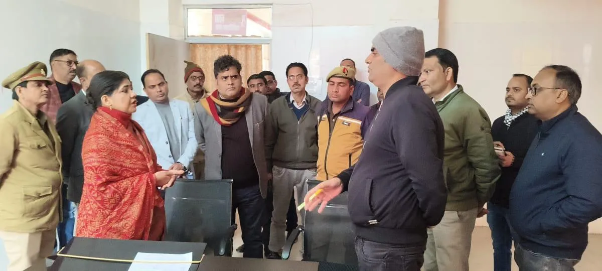 राज्य महिला आयोग की उपाध्यक्ष ने जिम्मेदारों को लगाई फटकार