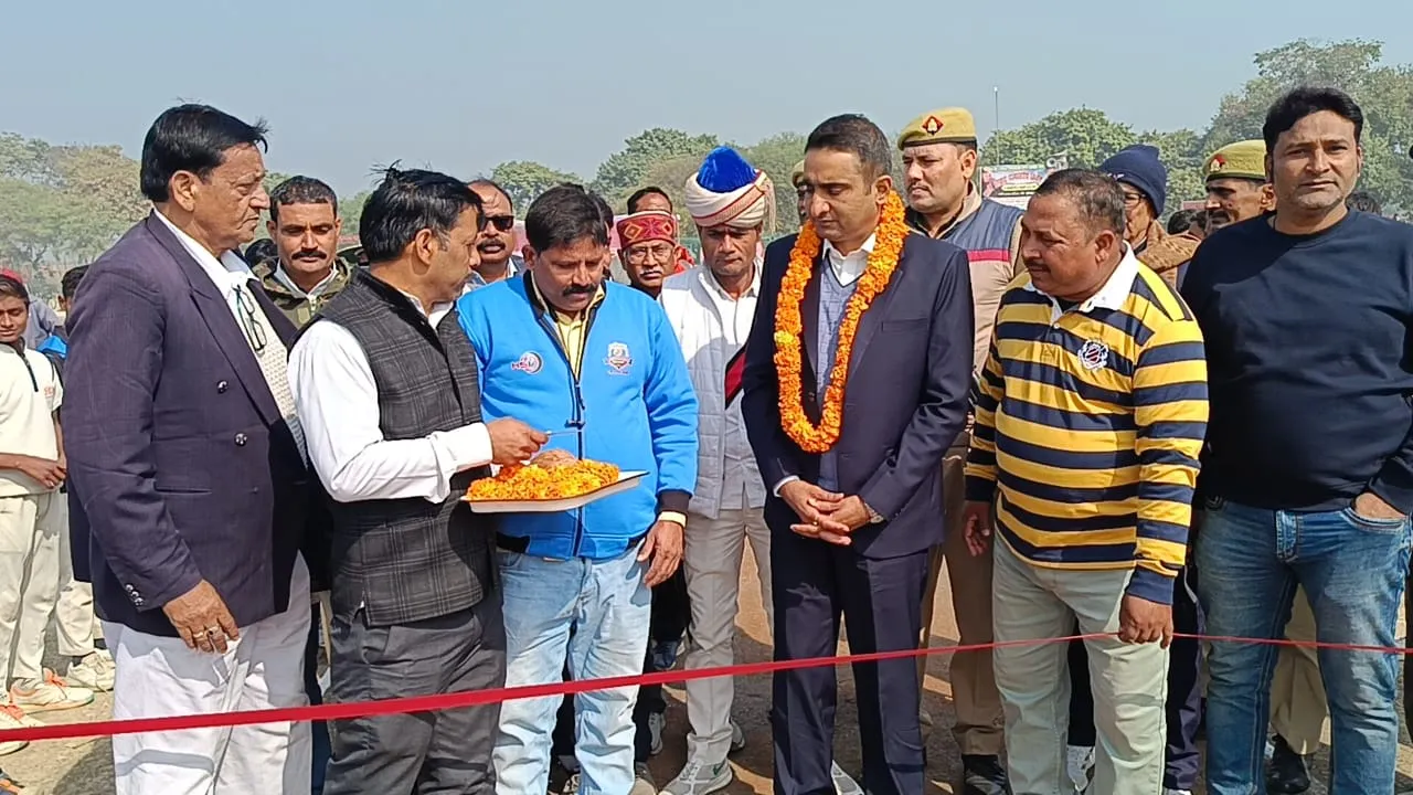 मेढ़ी में स्टेडियम बनाने की सभी बाधा की जाएगी दूर-जिलाधिकारी