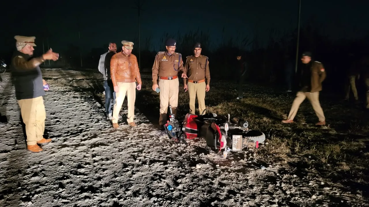 जिला कोर्ट में पुलिस अभिरक्षा से फरार अपराधी मुठभेड़ में पकड़ा 