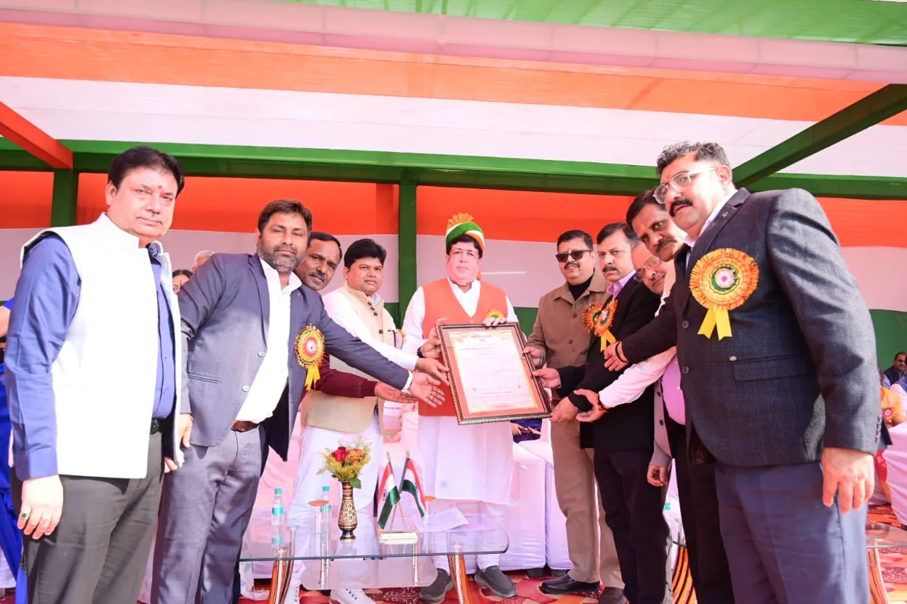 इफको  का उद्देश्य  किसानों को सशक्त बनाना ही नहीं सहकारी मॉडल को समाधान के रूप में प्रस्तुत करना भी है-दिलीप संघानी 