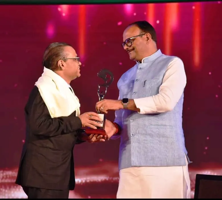 उत्तर प्रदेश मुख्यमंत्री की सख्ती  के बाद भी उत्तर प्रदेश चिकित्सा शिक्षा विभाग लाहपरवाह  