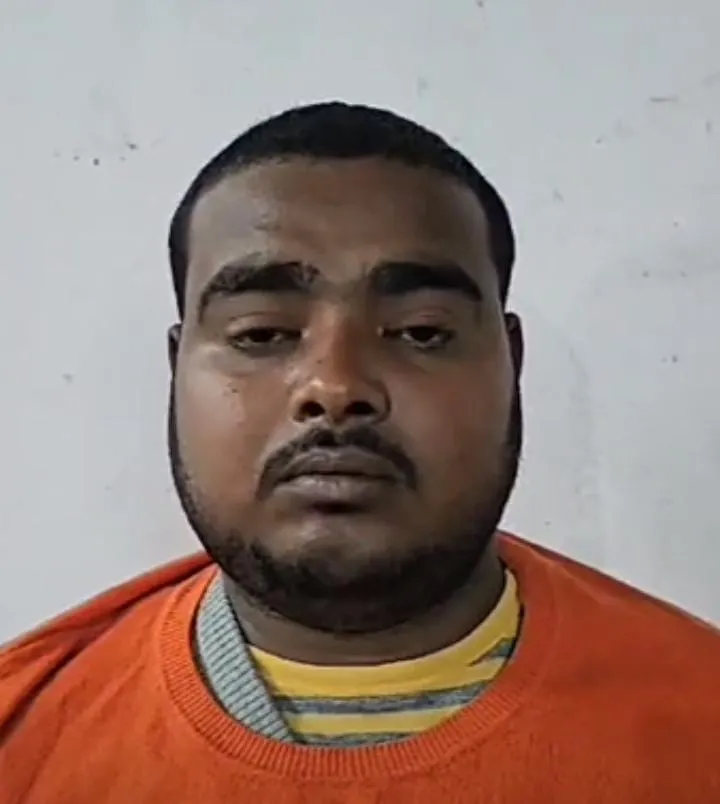 बिहार के लिए गायों की तस्करी करने वाले  इनामी गौ - तस्कर को कानपुर में एसटीएफ ने दबोचा 