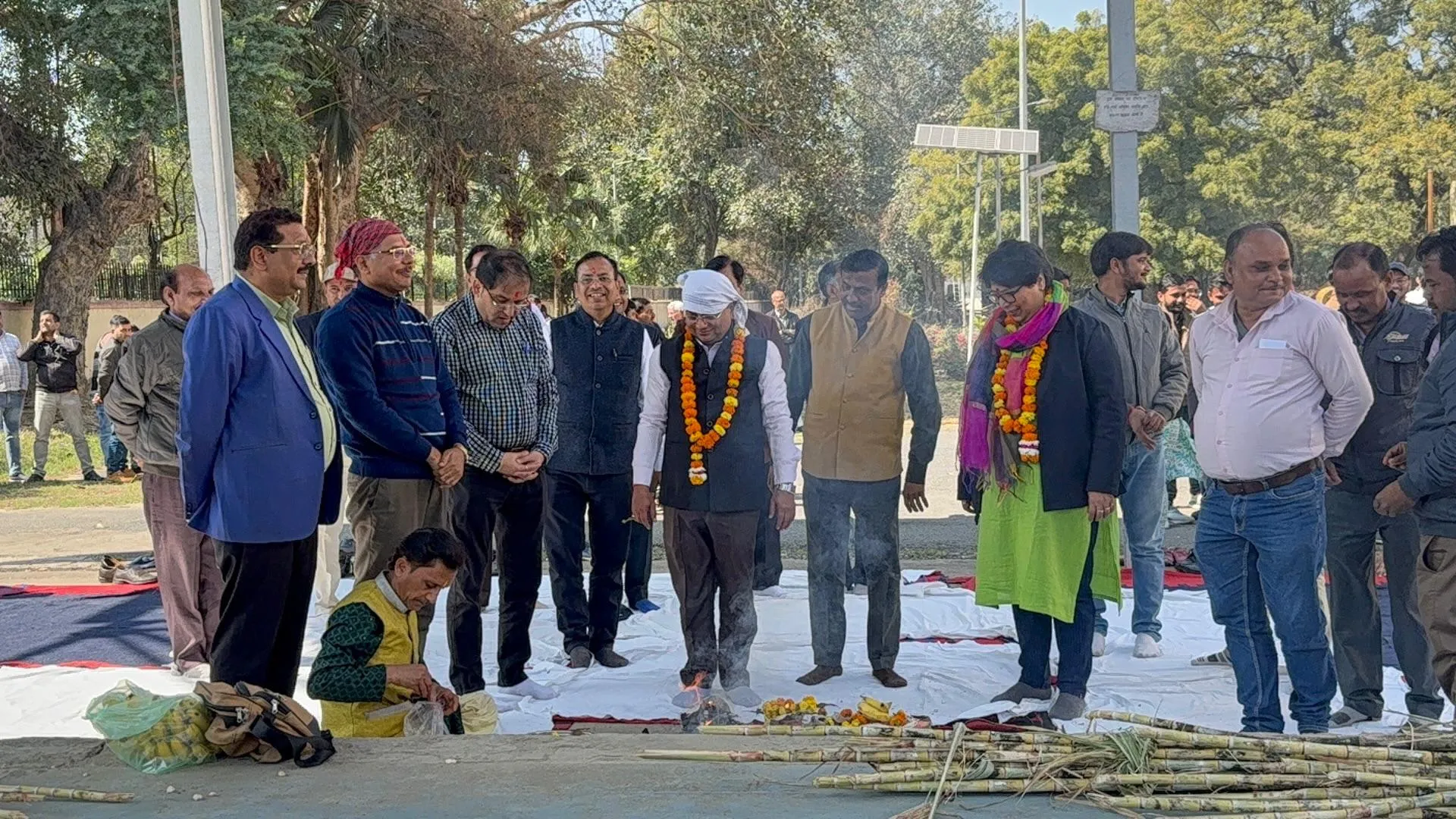 राष्ट्रीय शर्करा संस्थान की गन्ना पेराई मिल पूजन के साथ प्रारंभ 