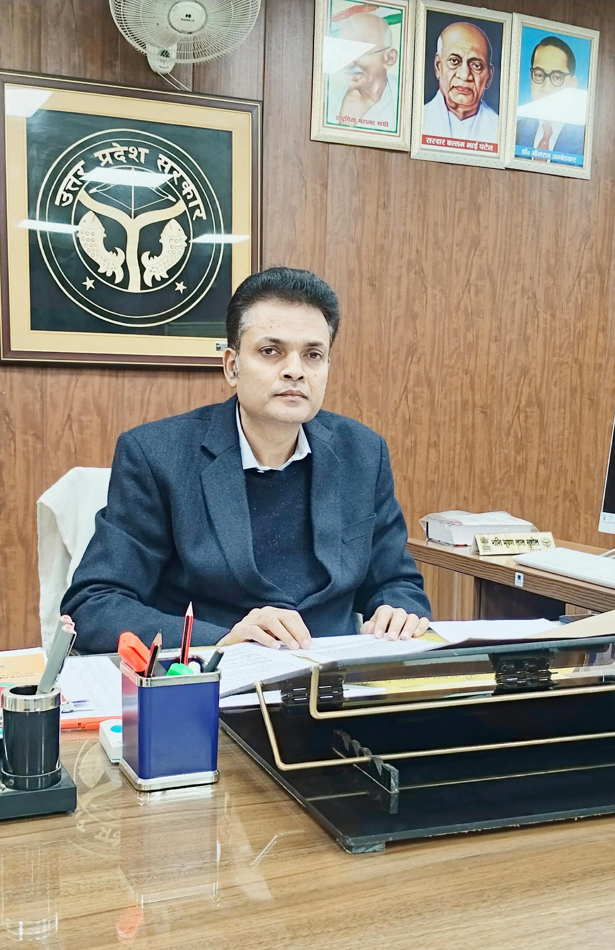 बिजली विभाग की लापरवाही पर मंडलायुक्त सख्त