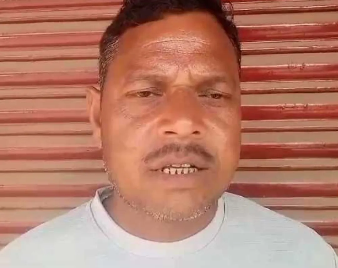 प्रशासन के स्थगन आदेश को दिखाता ठेंगा 