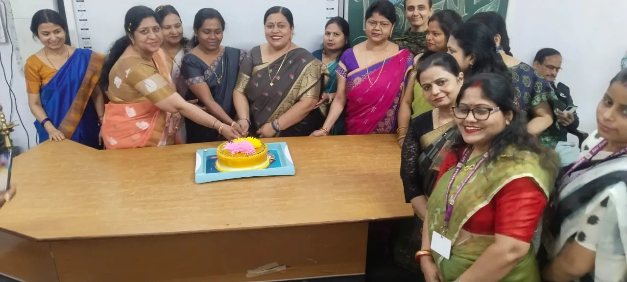 नारी प्रकृति का सर्वोत्तम वरदान: डी.ए.वी. स्कूल, अनपरा में महिला दिवस का भव्य आयोजन