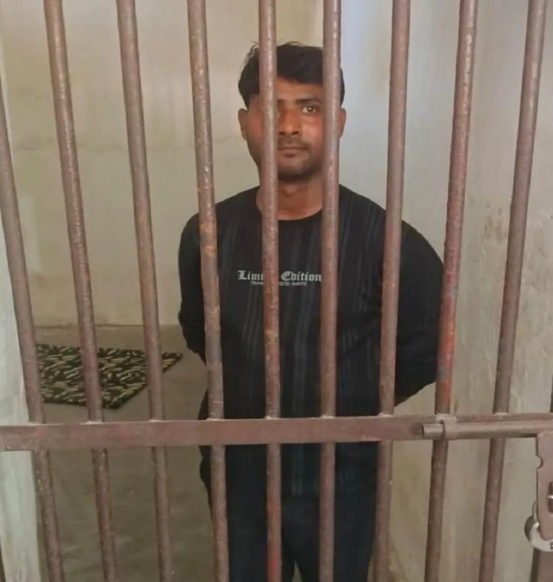 लूट की झूठी सूचना देने पर साढ़ पुलिस ने किया गिरफ्तार 