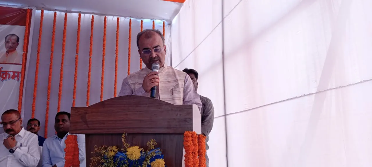 b048a931-21ab-44de-83bd-2617ecd1f4e6