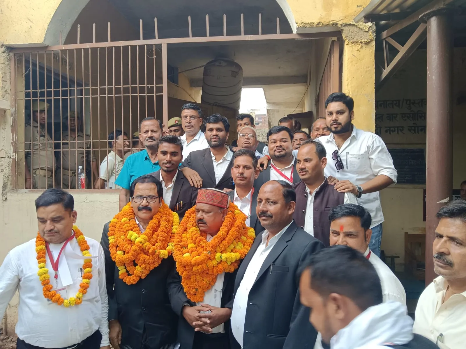 दुद्धी सिविल बार एसोसिएशन चुनाव में प्रभु सिंह बने अध्यक्ष, महेंद्र जायसवाल बने सचिव