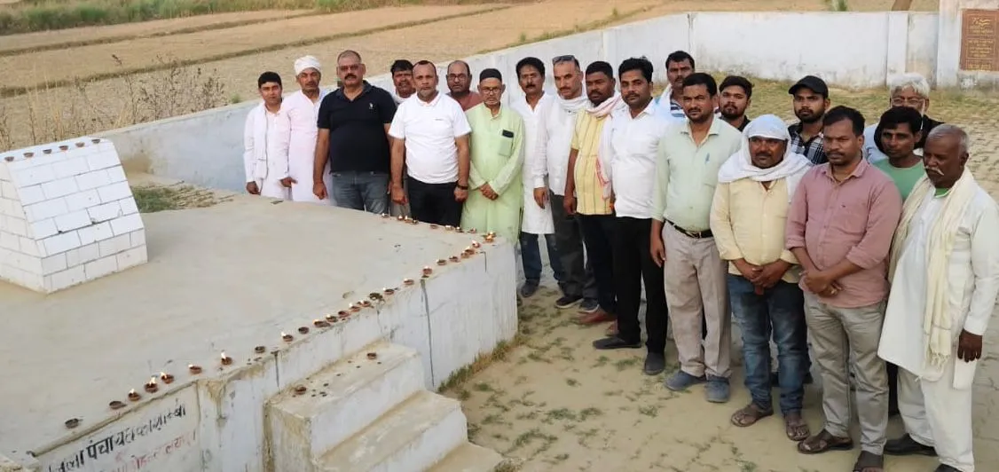 ऑपरेशन सिन्दूर में शहीद जवानों एवं आम नागरिकों को कांग्रेसियों ने दी श्रद्धान्जलि 