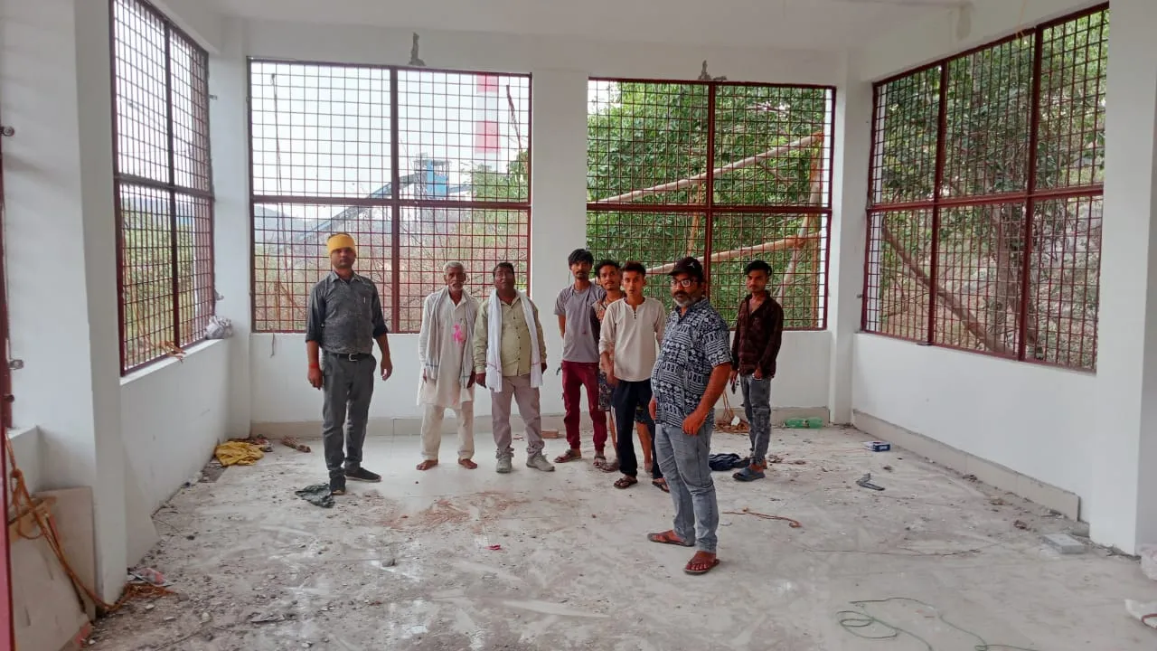 ओबरा बाबा भूतेश्वर दरबार में पर्यटन विभाग का विकास कार्य अधूरा, समिति ने जताई चिंता