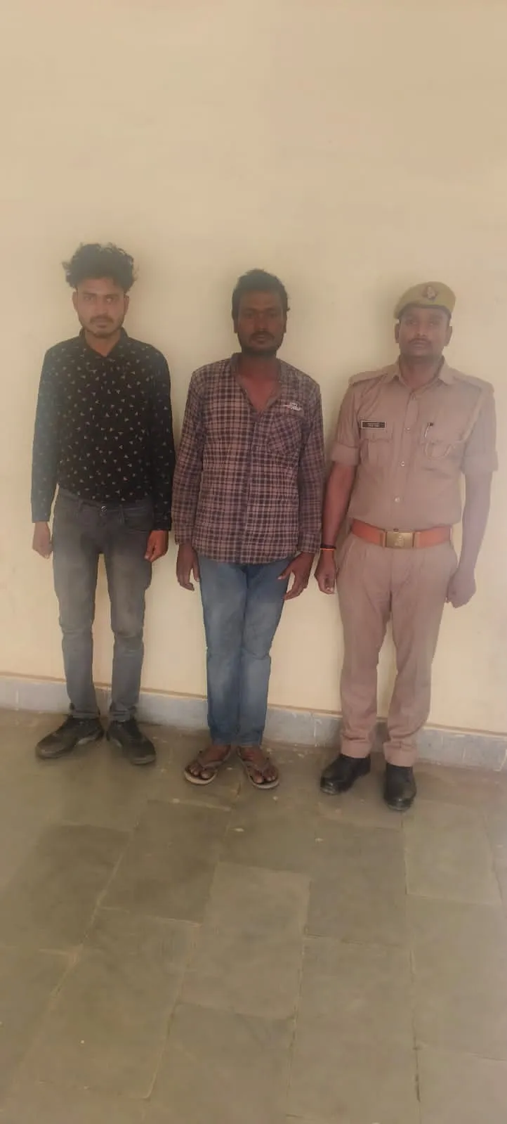 अनपरा पुलिस ने अराजकता फैलाने के आरोप में 2 अभियुक्तों को  किया गिरफ्तार, भेजा न्यायालय