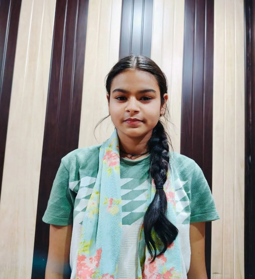 पिता बेचता है सब्जी पुत्री ने 95 प्रतिशत अंक हासिल करके किया टॉप