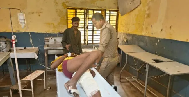 हाथीनाला में भीषण सड़क हादसा, बाइक सवार गंभीर, साथी फरार