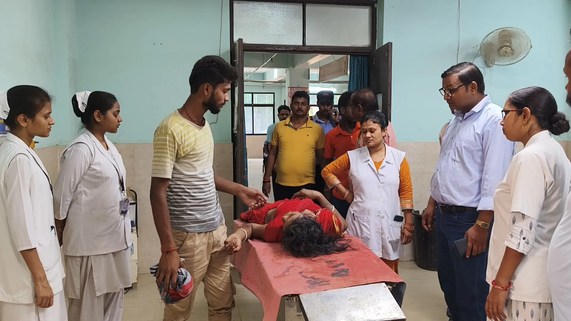 भूमि विवाद में महिला पर जानलेवा हमला, गंभीर रूप से घायल | पुलिस जांच में जुटी
