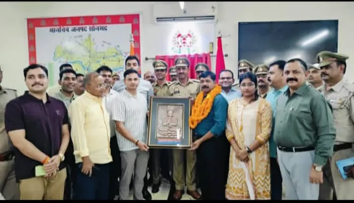 एडिशनल एसपी कालू सिंह का गैर जनपद स्थानांतरण, एसपी समेत पुलिस अधिकारियों ने दी भावभीनी विदाई