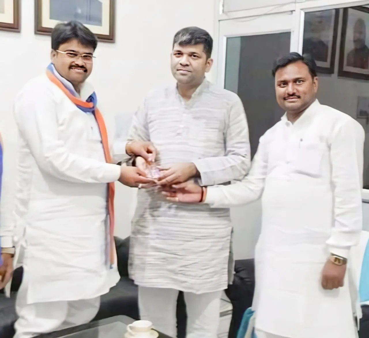 नव सृजित ब्लॉक  कोन में डॉक्टरों की कमी पर युवा मंच ने उठाई आवाज़, कैबिनेट मंत्री आशीष पटेल ने स्वास्थ्य मंत्री को लिखा पत्र