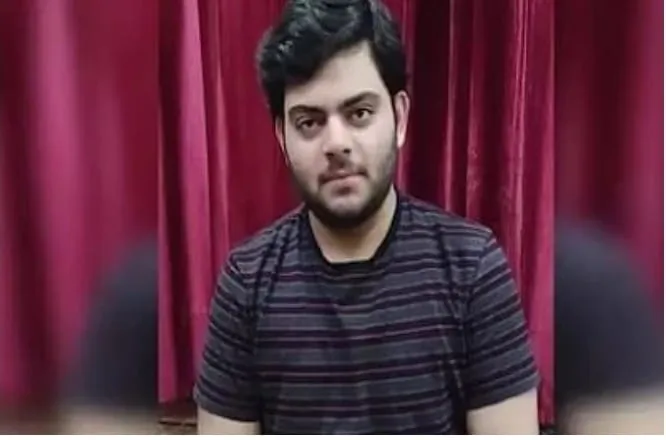 अतीक के बेटे अली अहमद की बैरक में मिली नकदी, नैनी जेल के जेलर और चीफ वार्डन सस्पेंड!