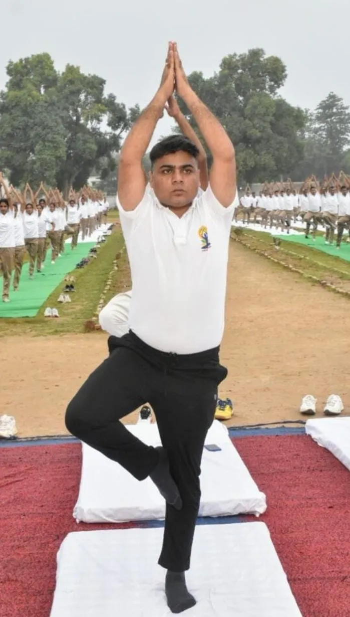 रिजर्व पुलिस लाइन गाजीपुर में धूमधाम के साथ मनाया गया अंतर्राष्ट्रीय योग दिवस