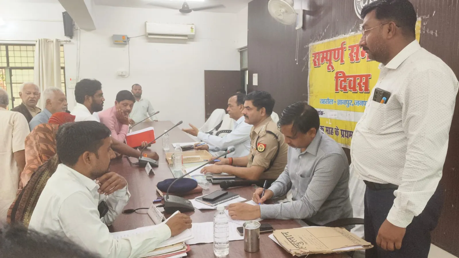 शासन के मंशानुरूप जनपद के सभी तहसीलों में आयोजित हुआ सम्पूर्ण समाधान दिवस