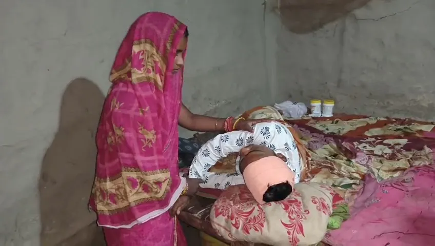 सुपौल में भीड़ की बर्बरता: युवक को निर्वस्त्र कर बिजली के खंभे से बांधा, पुलिस मूकदर्शक!