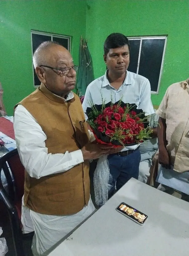 चर्चित डॉक्टर बी.एन. पासवान के आरजेडी में शामिल होने की अटकलें तेज