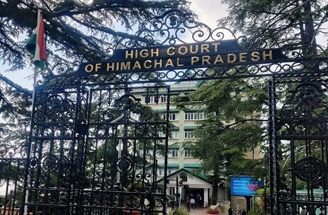 पाकिस्तान ज़िंदाबाद’ कहना देशद्रोह नहीं, जब तक भारत की निंदा न की गई हो: हाईकोर्ट।