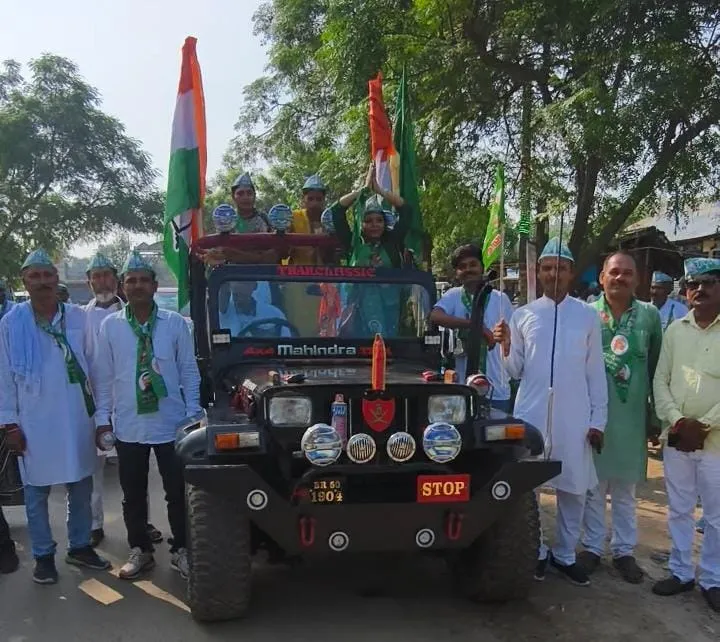 महागठबंधन की वोट अधिकार यात्रा में युवाओं का उत्साह, महिलाओं की सक्रिय मौजूदगी
