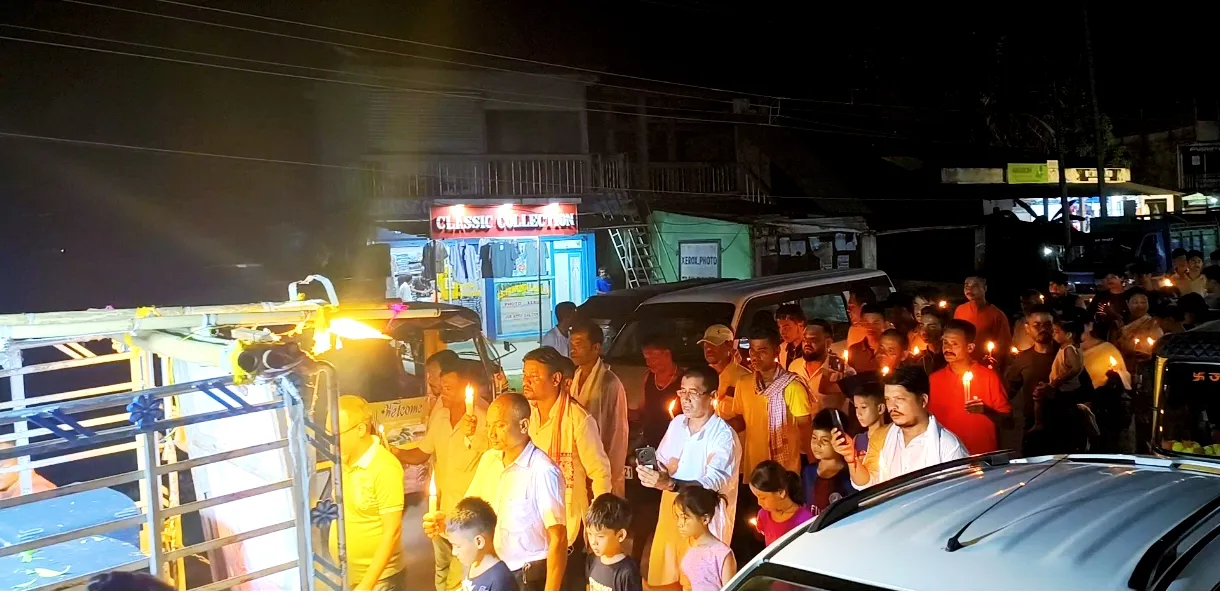 जुबिन ने अपने बचपन और किशोरावस्था के दिन श्रीभूमि में बिताए थे। 
