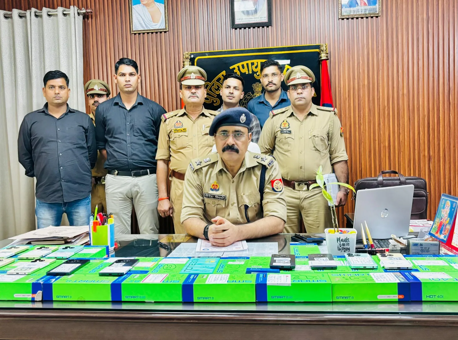इनफिनिक्स कंपनी के चोरी गए मोबाइलों में से 50 मोबाइल बरामद, अन्य की बरामदगी के प्रयास जारी 