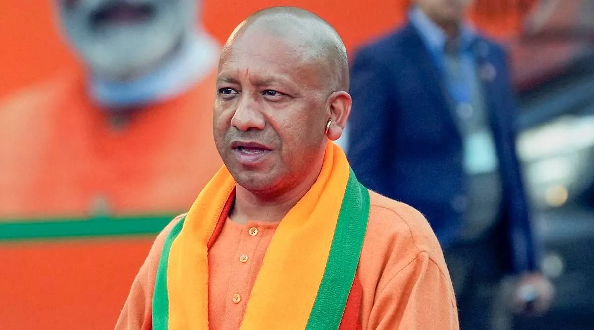 उत्तर प्रदेश के मुख्यमंत्री योगी आदित्यनाथ ने सोमवार को कहा कि 'पहले एक ही परिवार के लोग पैसा लेकर करते थे भर्ती, 