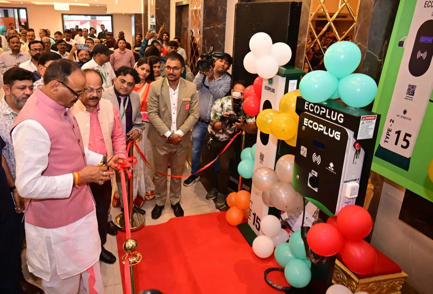 पीएम मोदी के ग्रीन एनर्जी सपने को साकार कर रहा उत्तर प्रदेश: पाठक 