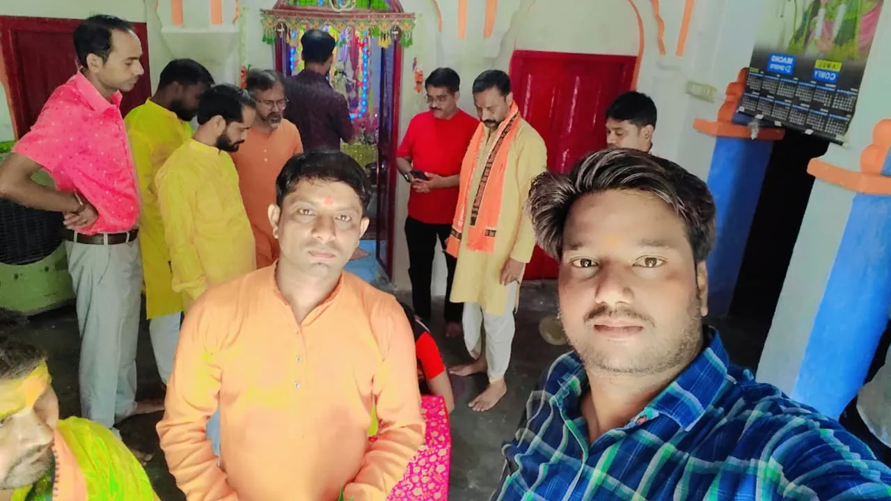 मऊ गांव में निकली ऐतिहासिक रामडोल शोभायात्रा, भक्तिरस में डूबा वातावरण